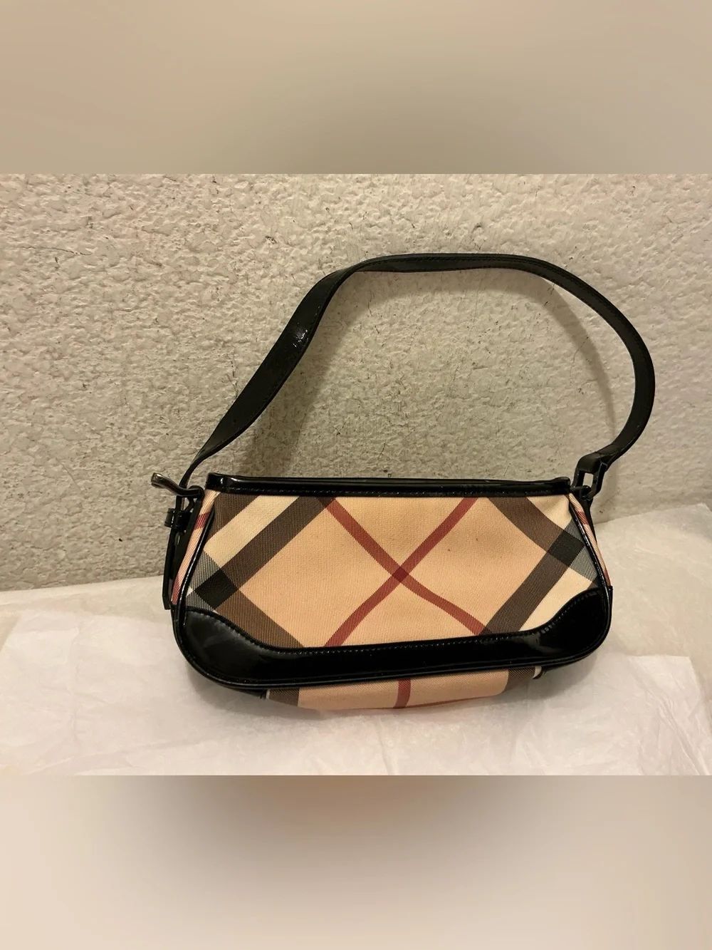 Burberry Beige Plaid ova check pattern Shoulder Bag with Black Trim